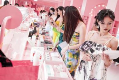 2026���Ľ�CXBE������ױչ������ױ��Ӧ��������Ӱ������Σ��Ƿ�ֵ�ò�չ��